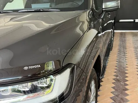 Toyota Land Cruiser 2022 года за 49 500 000 тг. в Шымкент – фото 4