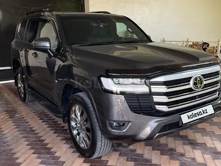 Toyota Land Cruiser 2022 года за 49 500 000 тг. в Шымкент – фото 3