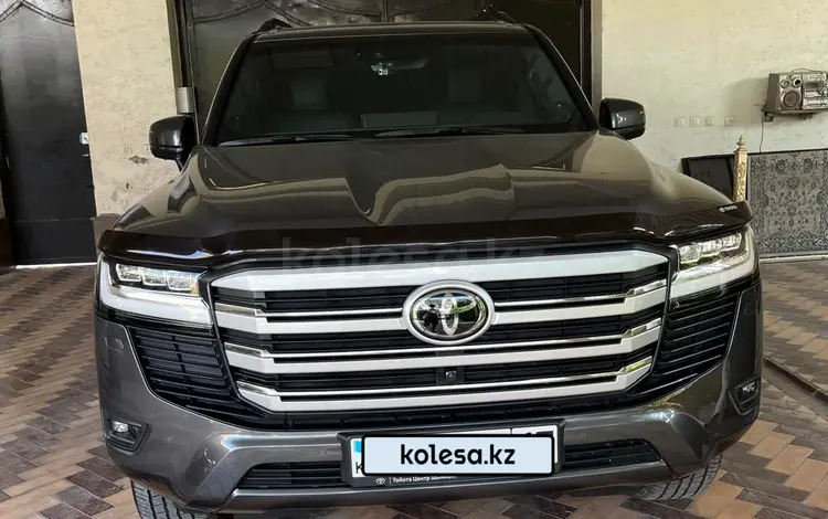 Toyota Land Cruiser 2022 года за 49 500 000 тг. в Шымкент