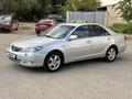 Toyota Camry 2003 годаүшін5 500 000 тг. в Актобе – фото 2