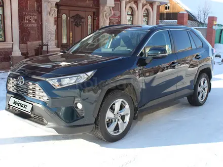 Toyota RAV4 2020 года за 15 100 000 тг. в Кокшетау – фото 2