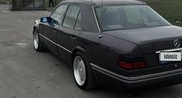 Mercedes-Benz E 280 1994 года за 2 530 000 тг. в Тараз – фото 3