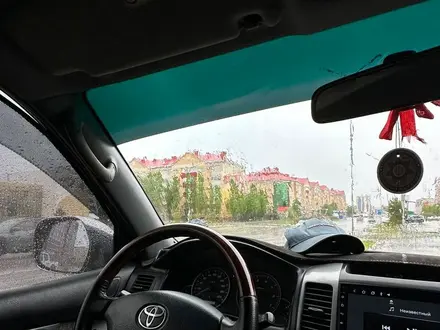 Toyota Land Cruiser Prado 2007 года за 10 500 000 тг. в Актобе – фото 3
