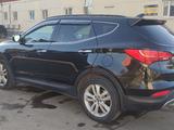 Hyundai Santa Fe 2016 годаүшін8 855 000 тг. в Астана – фото 2