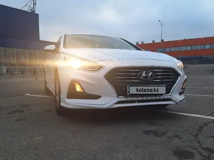 Hyundai Sonata 2017 года за 8 300 000 тг. в Алматы