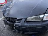 Toyota Camry 1998 года за 1 500 000 тг. в Усть-Каменогорск – фото 5