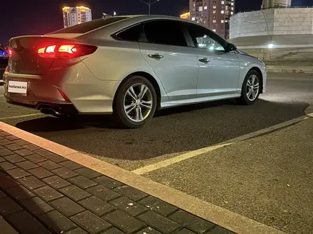 Hyundai Sonata 2017 года за 9 500 000 тг. в Караганда – фото 6