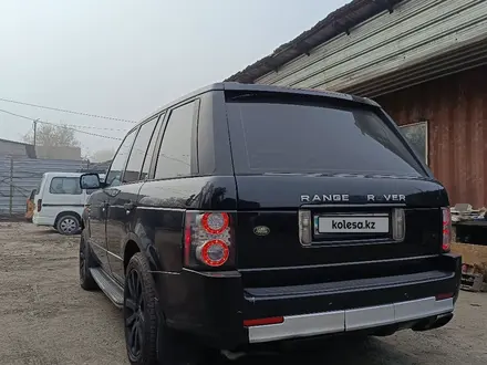 Land Rover Range Rover 2002 года за 4 900 000 тг. в Алматы – фото 4