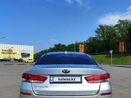 Kia Optima 2018 года за 7 900 000 тг. в Алматы – фото 2