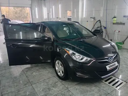 Hyundai Elantra 2015 года за 4 500 000 тг. в Уральск – фото 5