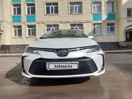 Toyota Corolla 2022 года за 11 000 000 тг. в Атырау – фото 2