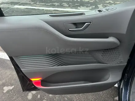Hyundai Staria 2021 года за 17 273 000 тг. в Алматы – фото 14