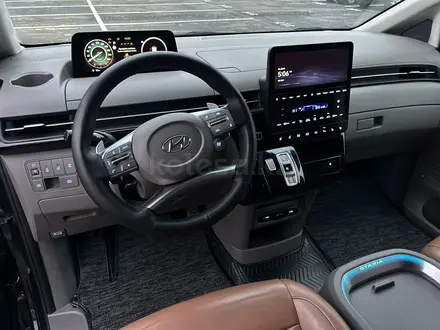 Hyundai Staria 2021 года за 17 273 000 тг. в Алматы – фото 9
