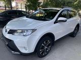 Toyota RAV4 2014 годаfor10 750 000 тг. в Алматы