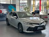 Toyota Camry 2023 года за 21 500 000 тг. в Атырау – фото 2