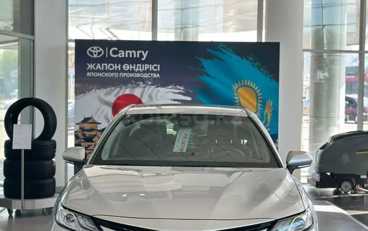 Toyota Camry 2023 года за 21 000 000 тг. в Атырау