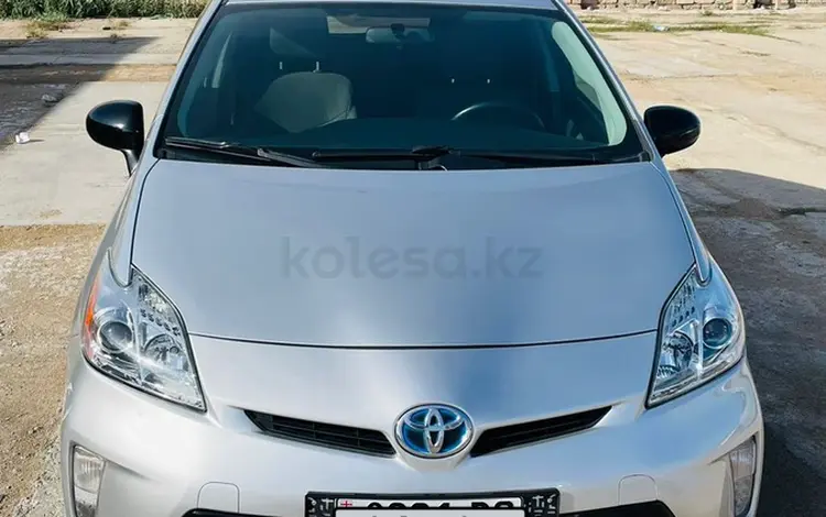 Toyota Prius 2013 годаfor5 500 000 тг. в Актау