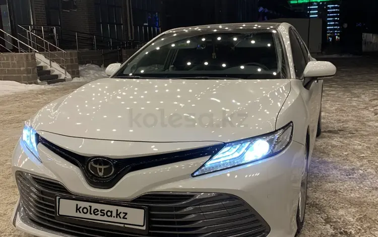 Toyota Camry 2019 годаүшін15 500 000 тг. в Астана