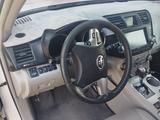 Toyota Highlander 2013 годаүшін12 500 000 тг. в Турара Рыскулова – фото 4