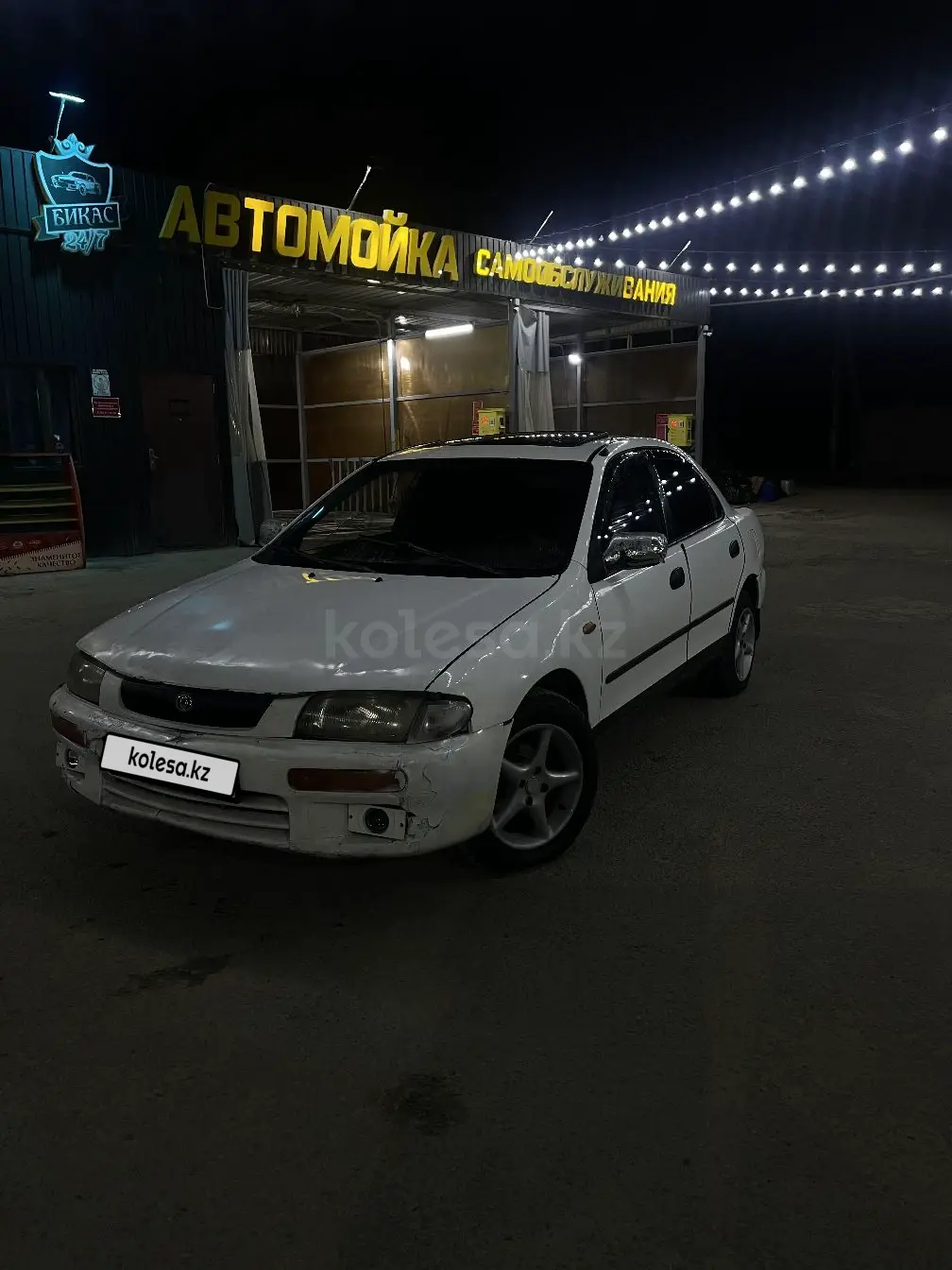Mazda 323, 1996