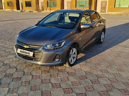 Chevrolet Onix 2023 года за 7 000 000 тг. в Актау – фото 5