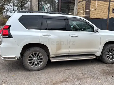 Toyota Land Cruiser Prado 2020 года за 31 000 000 тг. в Уральск – фото 4