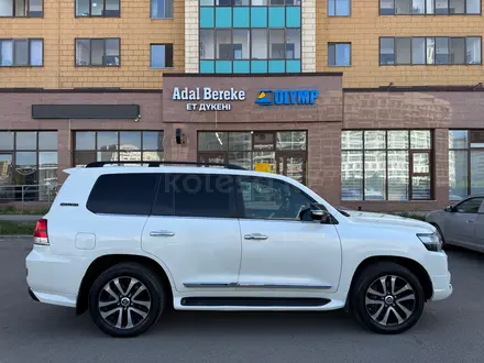 Toyota Land Cruiser 2017 года за 38 000 000 тг. в Астана – фото 7