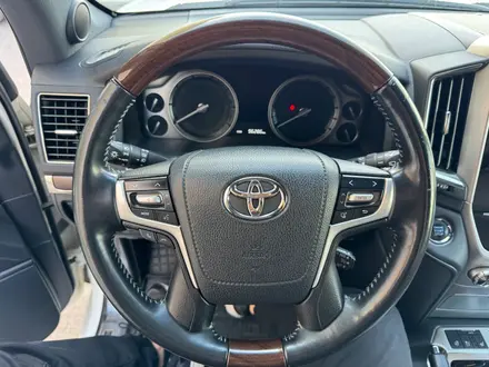 Toyota Land Cruiser 2017 года за 38 000 000 тг. в Астана – фото 31