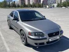 Volvo S60, 2003