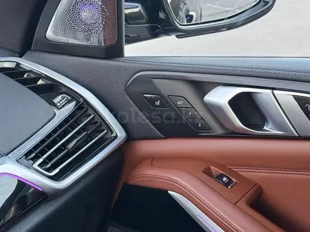 BMW X5 2022 года за 49 000 000 тг. в Астана – фото 17