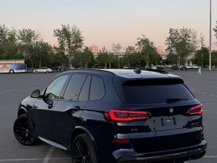 BMW X5 2022 года за 49 000 000 тг. в Астана – фото 5