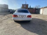 Mercedes-Benz E 240 1998 года за 1 900 000 тг. в Усть-Каменогорск – фото 3