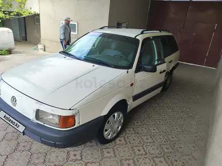 Volkswagen Passat 1993 года за 1 150 000 тг. в Шымкент – фото 2