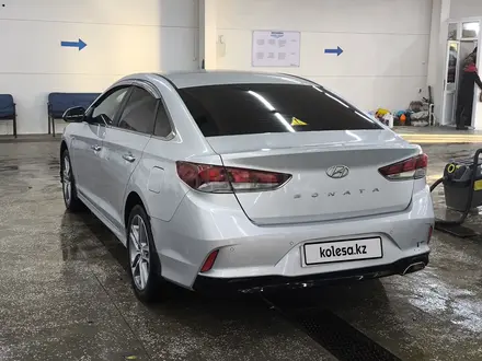 Hyundai Sonata 2019 года за 8 400 000 тг. в Петропавловск – фото 17