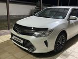 Toyota Camry 2017 годаfor12 500 000 тг. в Шымкент – фото 3