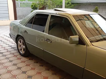 Mercedes-Benz E 230 1992 года за 2 200 000 тг. в Талгар – фото 12