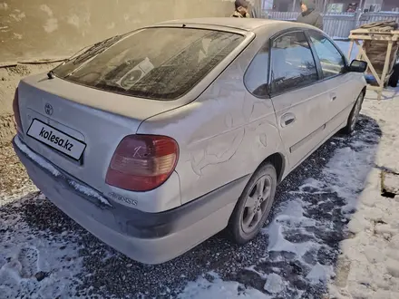 Toyota Avensis 2001 года за 1 800 000 тг. в Шымкент – фото 3