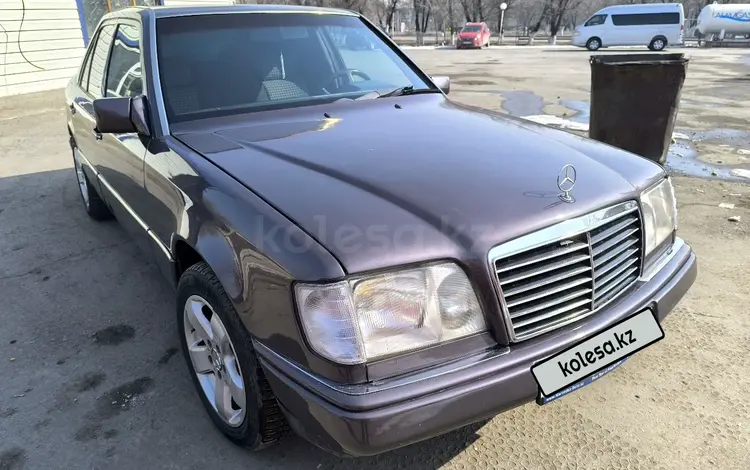 Mercedes-Benz E 280 1993 годаfor2 200 000 тг. в Алматы