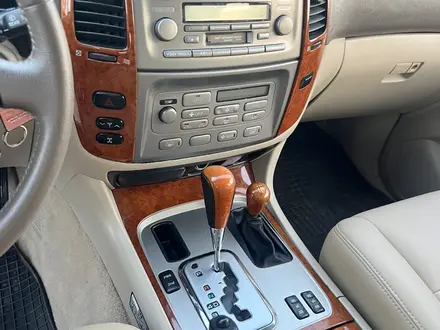 Toyota Land Cruiser 2005 года за 33 000 000 тг. в Актау – фото 12