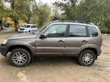 Chevrolet Niva 2013 года за 2 900 000 тг. в Караганда – фото 4