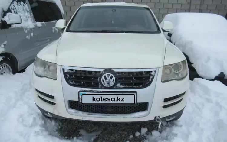 Volkswagen Touareg 2007 года за 3 431 400 тг. в Шымкент