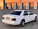 Mercedes-Benz E 220 1990 годаүшін2 300 000 тг. в Жезказган – фото 5