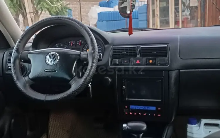 Volkswagen Golf 2001 года за 2 500 000 тг. в Сарыагаш