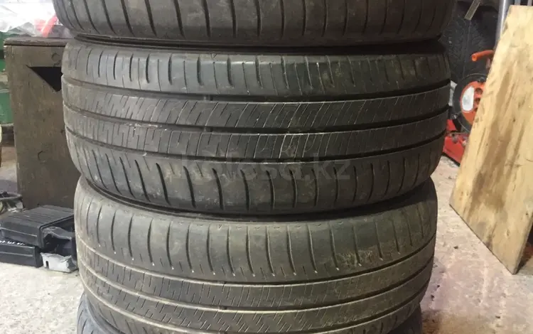 Резина летняя 225/45 r18 Dunlop, из Японииүшін115 000 тг. в Алматы