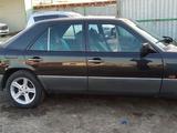 Mercedes-Benz E 230 1991 годаfor1 500 000 тг. в Кызылорда – фото 4