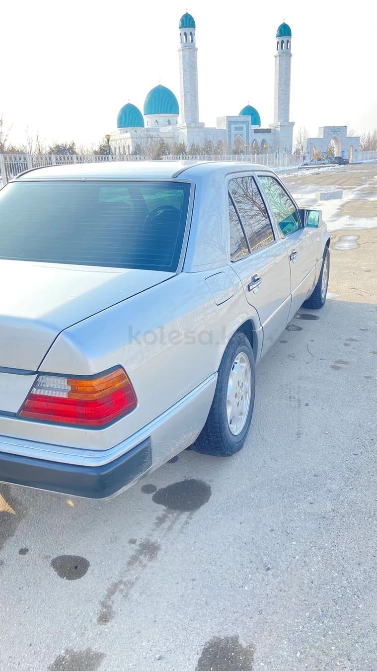 Mercedes-Benz E 230 1991 г.