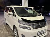 Toyota Vellfire 2010 года за 11 500 000 тг. в Алматы – фото 2