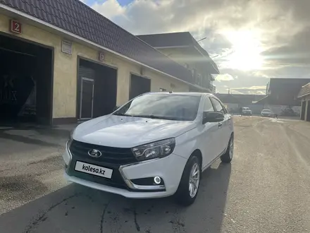 ВАЗ (Lada) Vesta 2020 года за 4 600 000 тг. в Семей