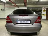 Mercedes-Benz C 240 2004 годаfor4 200 000 тг. в Астана – фото 4