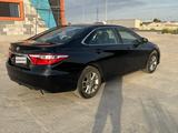 Toyota Camry 2016 года за 6 600 000 тг. в Атырау – фото 3